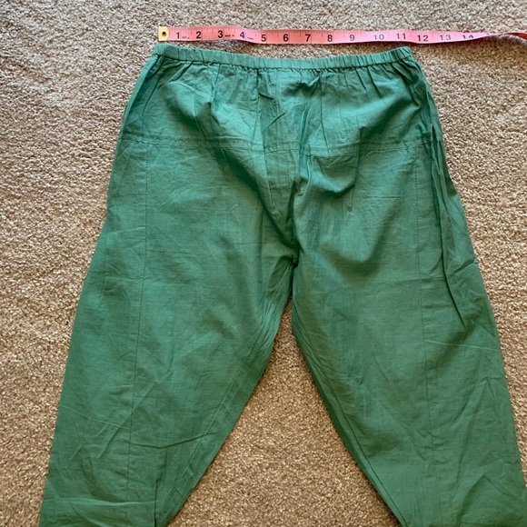 FABINDIA Girls green salwar Kurta. Size: 2-3 years - Picture 6 of 8